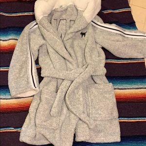 PINK Victoria’s Secret fleece robe